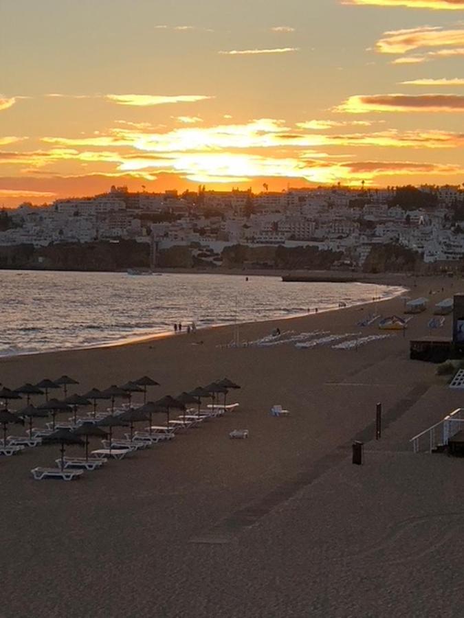 Magnifique Appartement Sur La Plage ... 阿尔布费拉 外观 照片